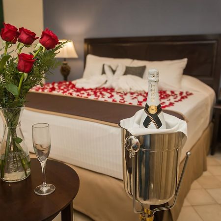 Hotel Presidente Лас-Таблас Экстерьер фото